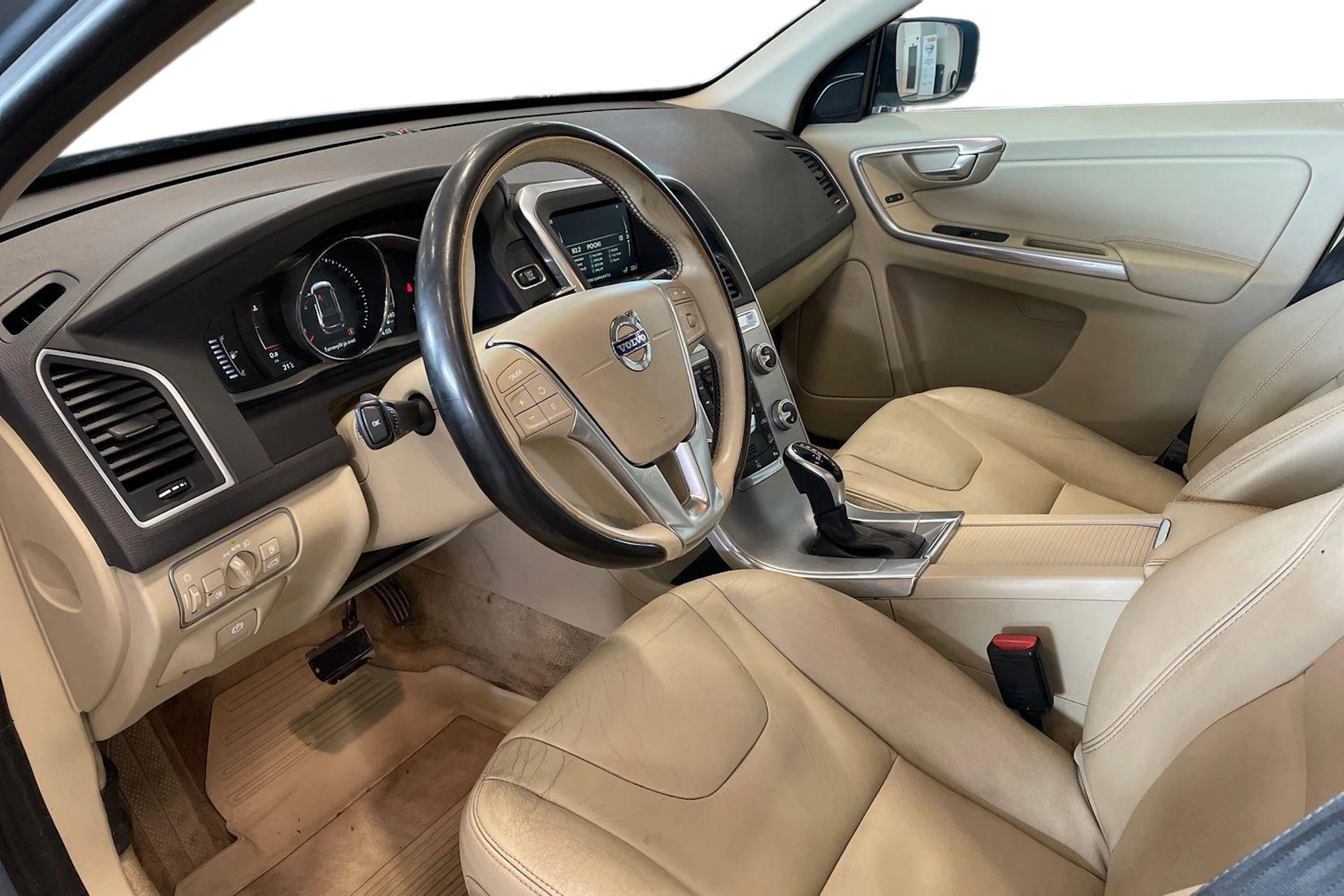 sininen Volvo XC60 2016 kuva 8.
