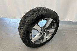 musta Volvo XC60 2016 kuva 16.