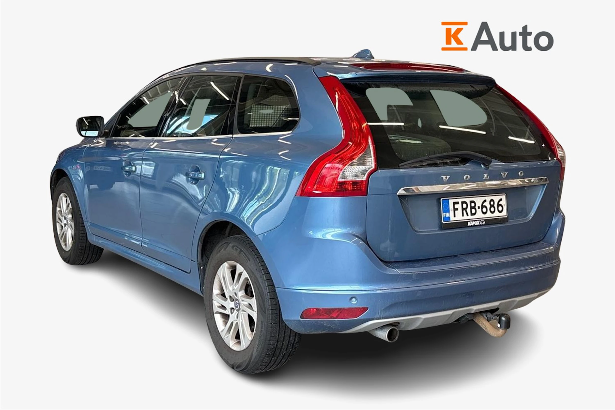 sininen Volvo XC60 2016 kuva 2.