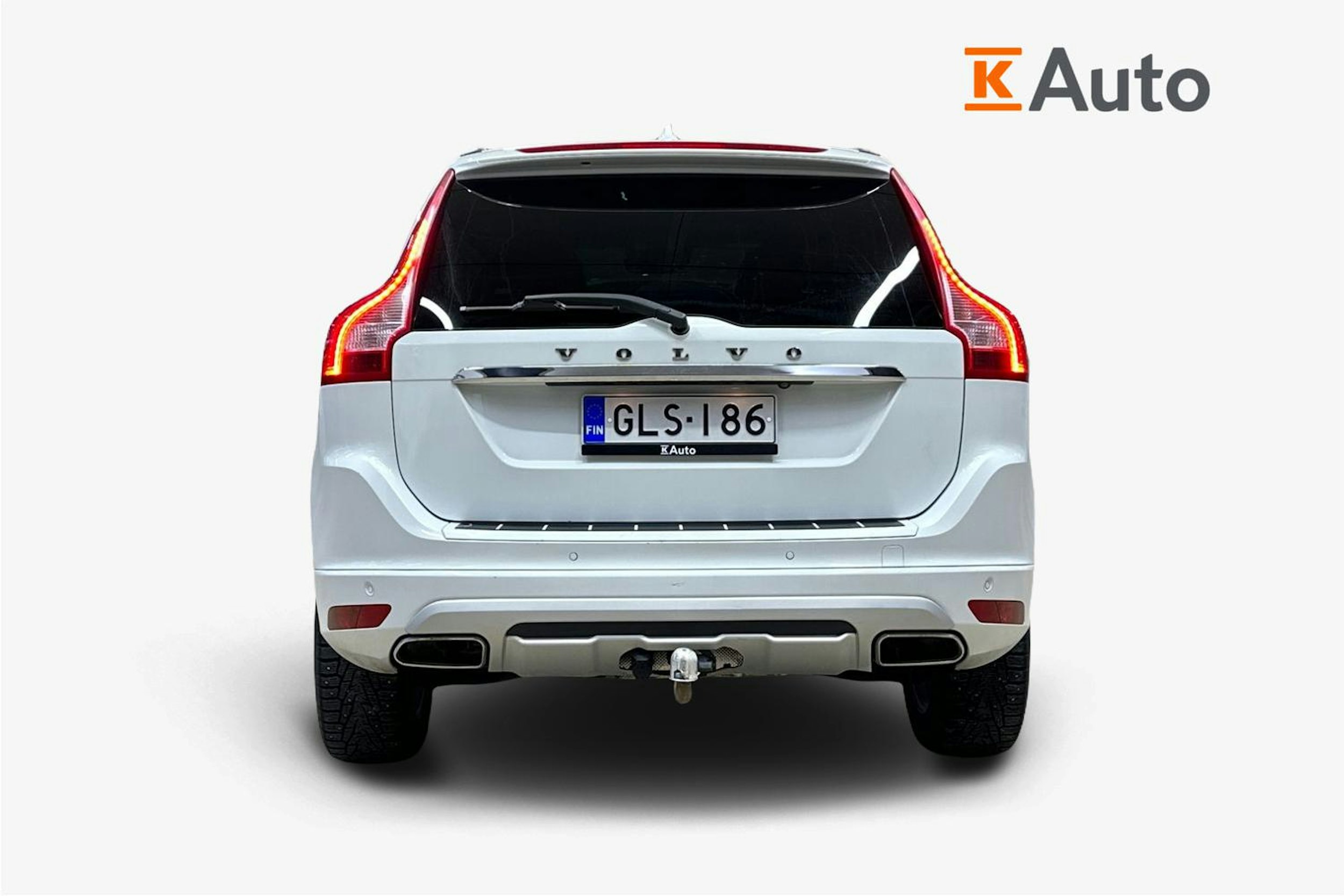 valkoinen Volvo XC60 2016 kuva 3.