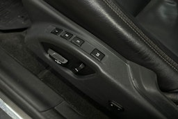 valkoinen Volvo XC60 2016 kuva 16.