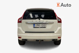 valkoinen Volvo XC60 2016 kuva 3.
