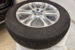 musta Volvo XC60 2016 kuva 14.