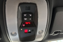 valkoinen Volvo XC60 2016 kuva 26.