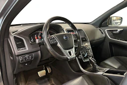 harmaa Volvo XC60 2016 kuva 3.