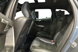 harmaa Volvo XC60 2016 kuva 8.
