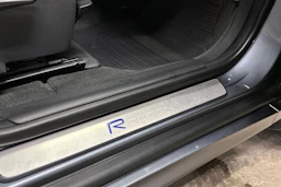 harmaa Volvo XC60 2016 kuva 12.