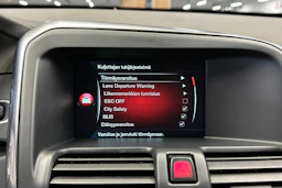 harmaa Volvo XC60 2016 kuva 20.