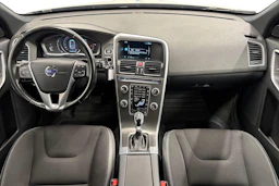 valkoinen Volvo XC60 2016 kuva 7.