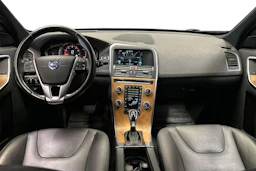 sininen Volvo XC60 2016 kuva 9.