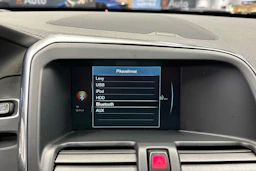 sininen Volvo XC60 2016 kuva 22.