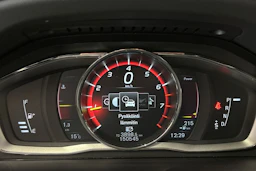 sininen Volvo XC60 2016 kuva 28.