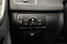 sininen Volvo XC60 2016 kuva 31.