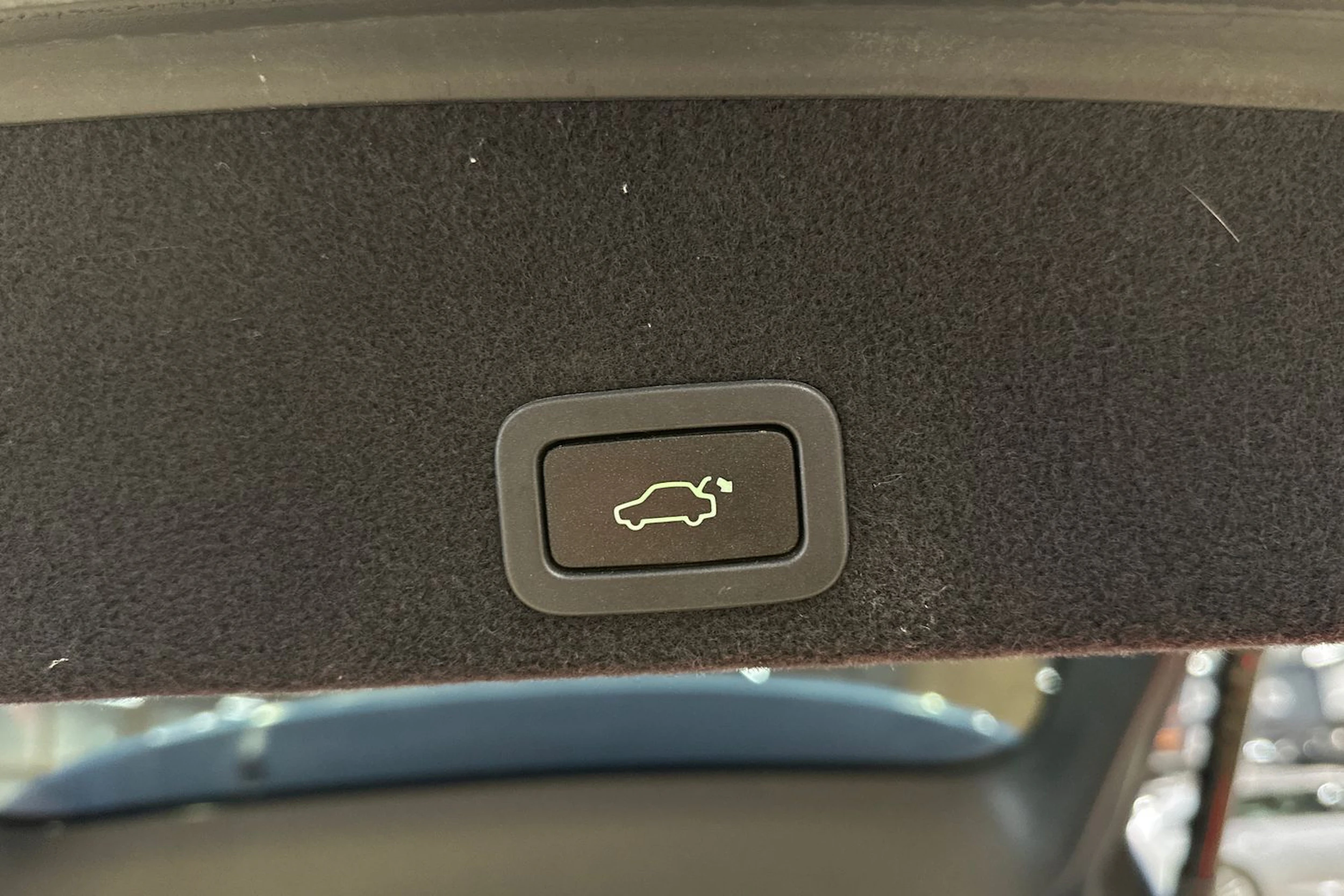 sininen Volvo XC60 2016 kuva 35.