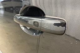 harmaa Volvo XC60 2016 kuva 21.