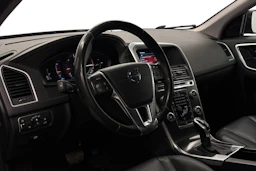 musta Volvo XC60 2016 kuva 6.