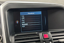 musta Volvo XC60 2016 kuva 18.