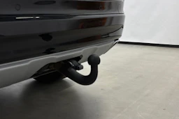 musta Volvo XC60 2016 kuva 23.