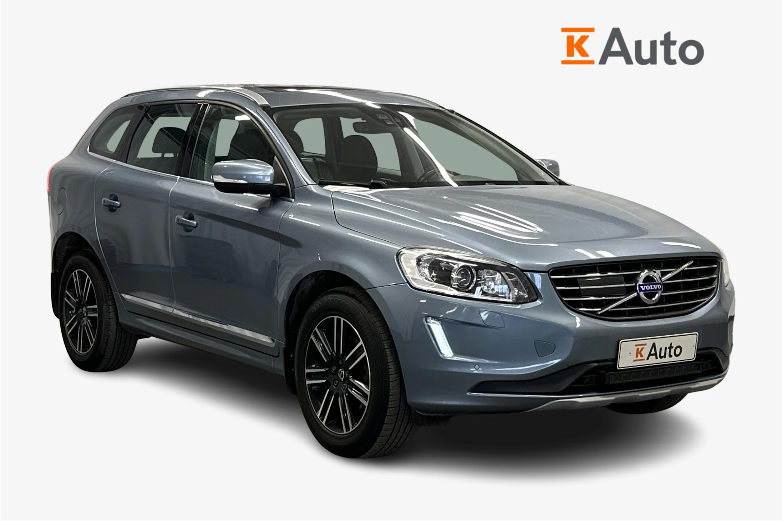 sininen Volvo XC60 2017 kuva 1.