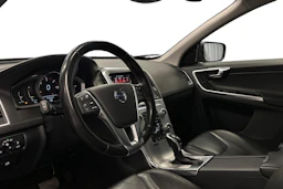 sininen Volvo XC60 2017 kuva 8.