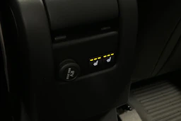 sininen Volvo XC60 2017 kuva 16.