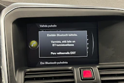 sininen Volvo XC60 2017 kuva 24.
