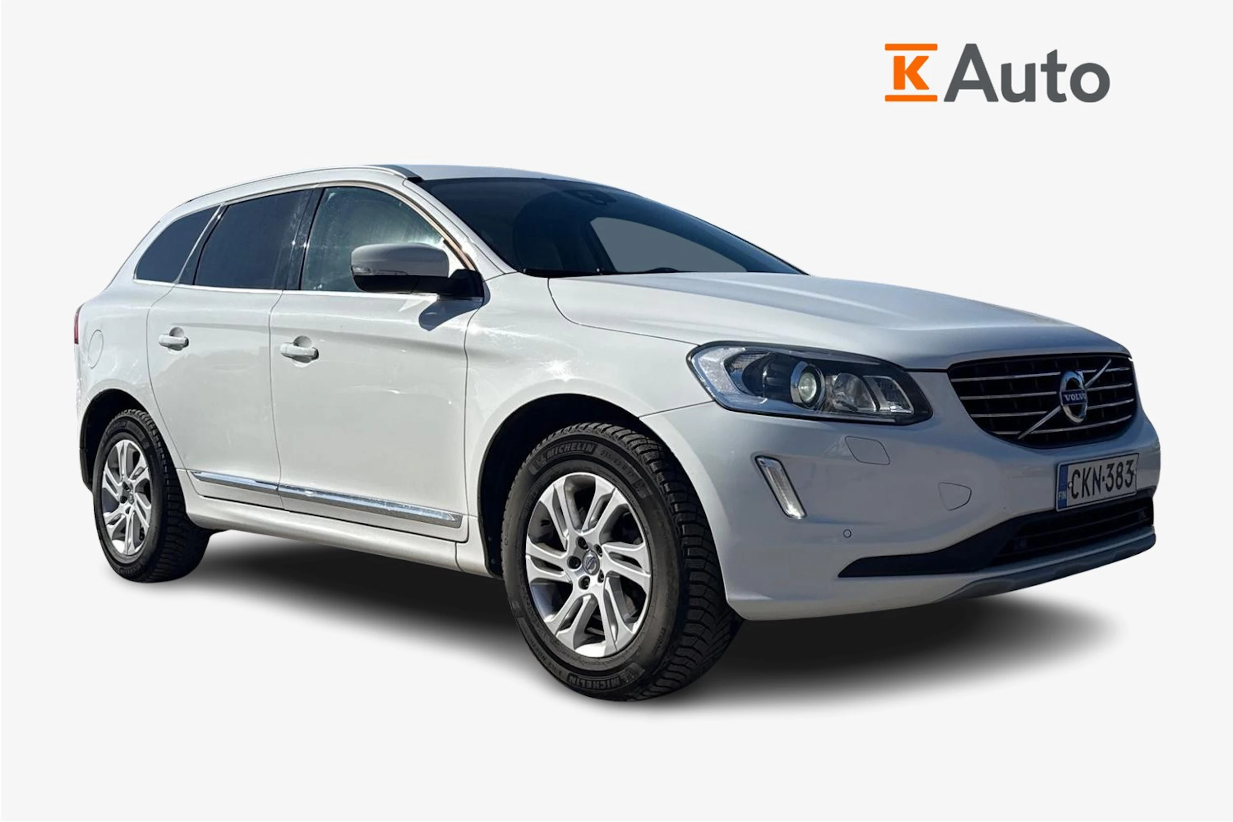 valkoinen Volvo XC60 2017 kuva 1.