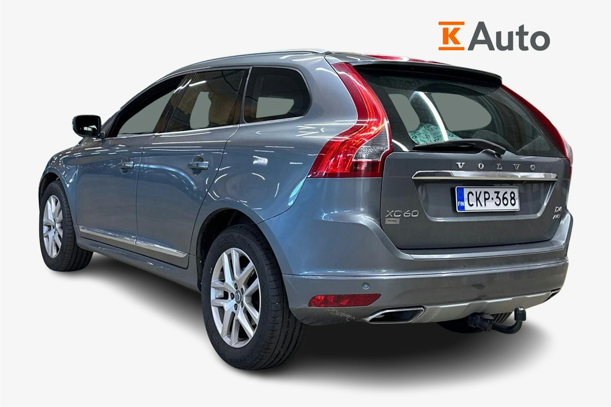 harmaa Volvo XC60 2017 kuva 2.