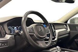 musta Volvo XC60 2017 kuva 3.