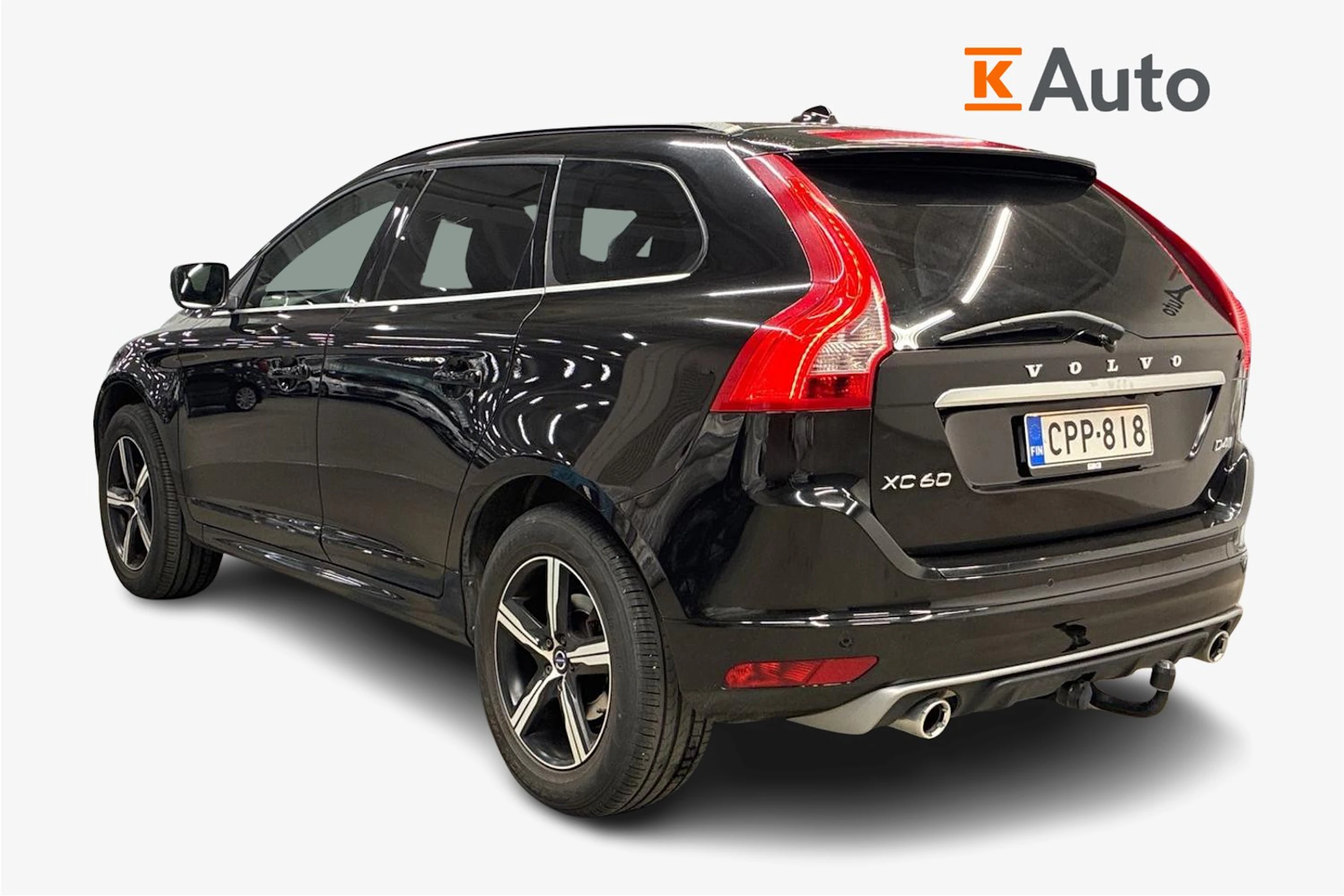 musta Volvo XC60 2017 kuva 2.