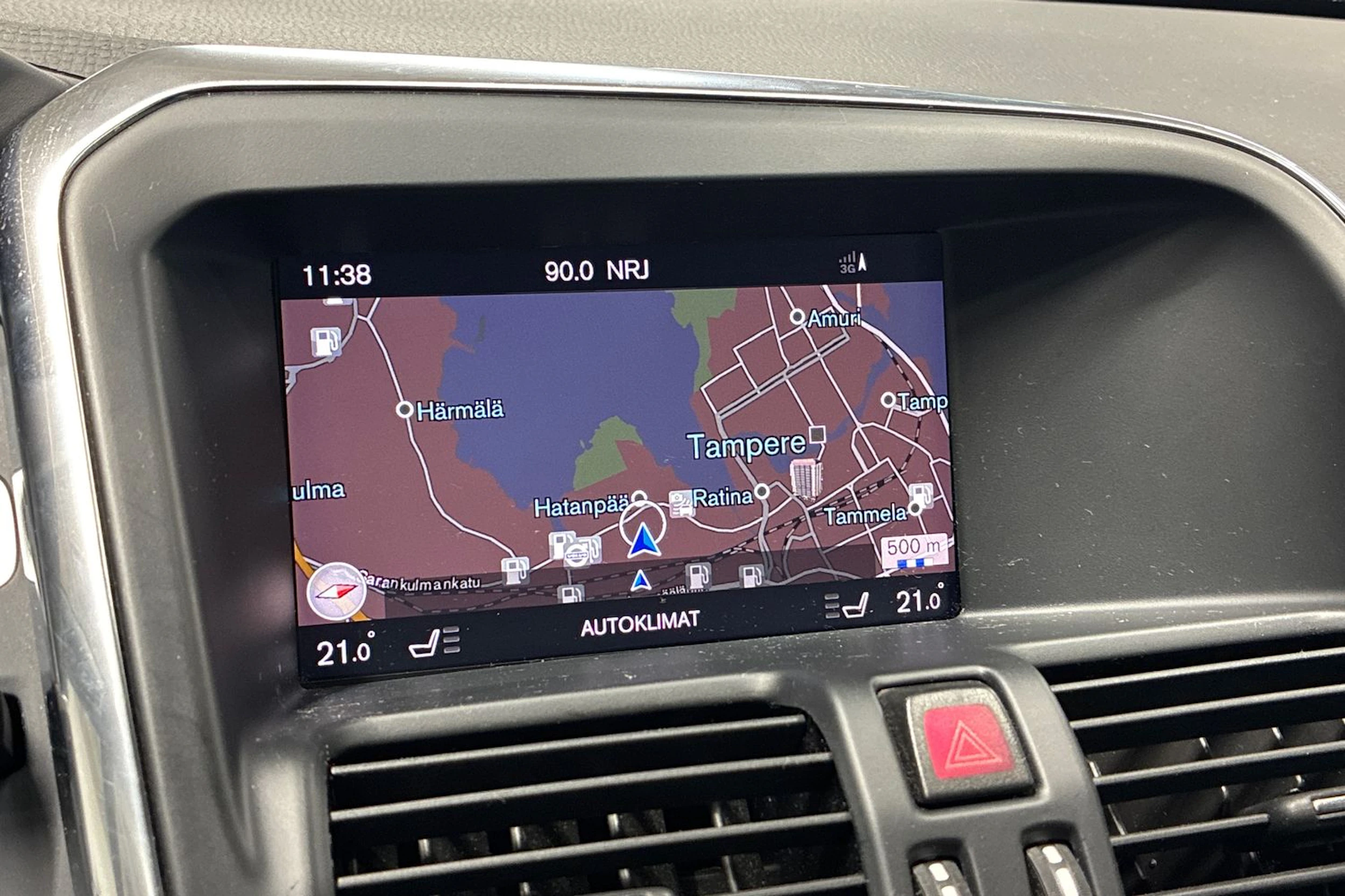 musta Volvo XC60 2017 kuva 9.