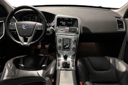 musta Volvo XC60 2017 kuva 7.