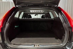 musta Volvo XC60 2017 kuva 12.