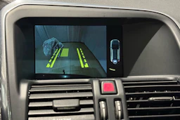 musta Volvo XC60 2017 kuva 20.