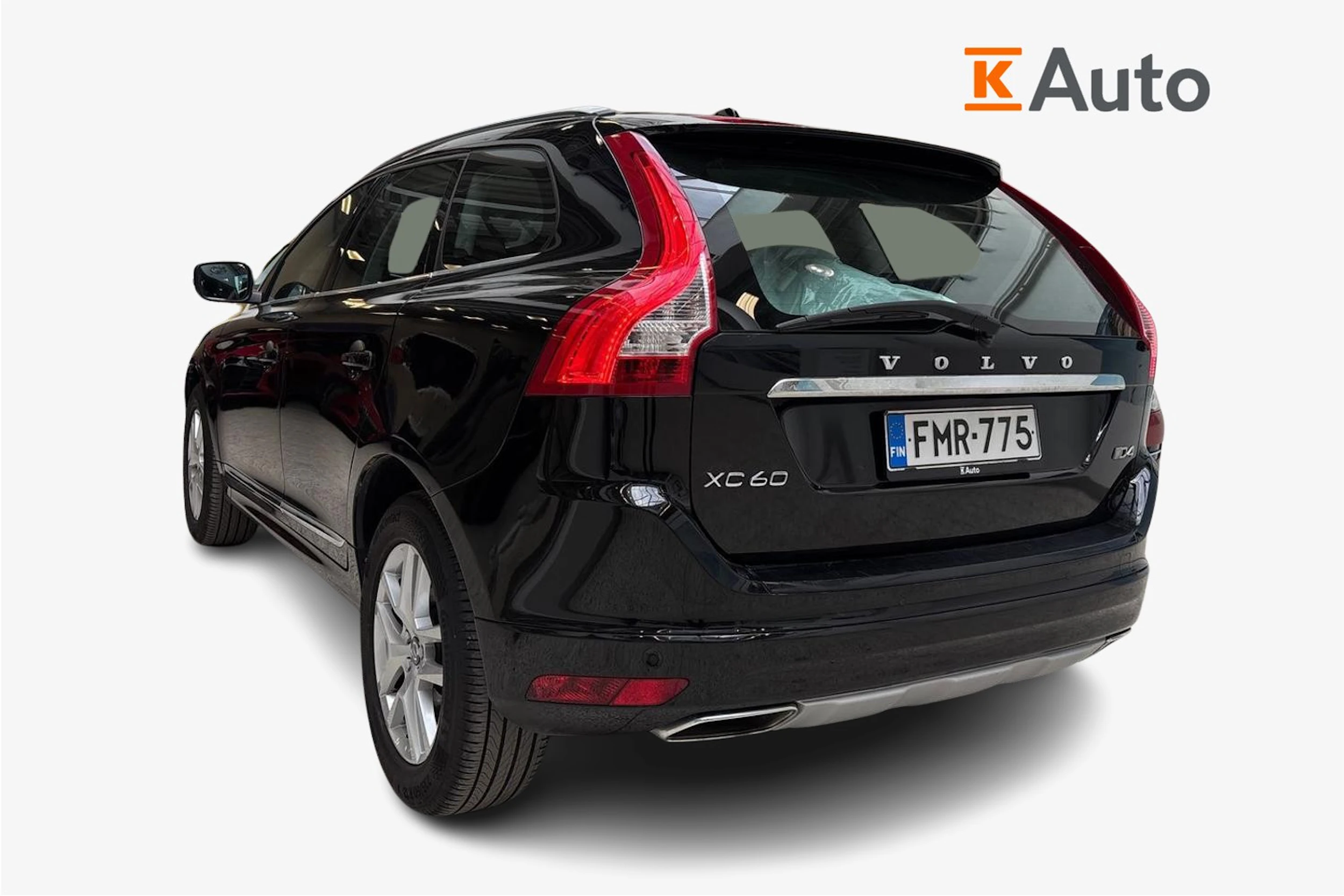 musta Volvo XC60 2017 kuva 3.