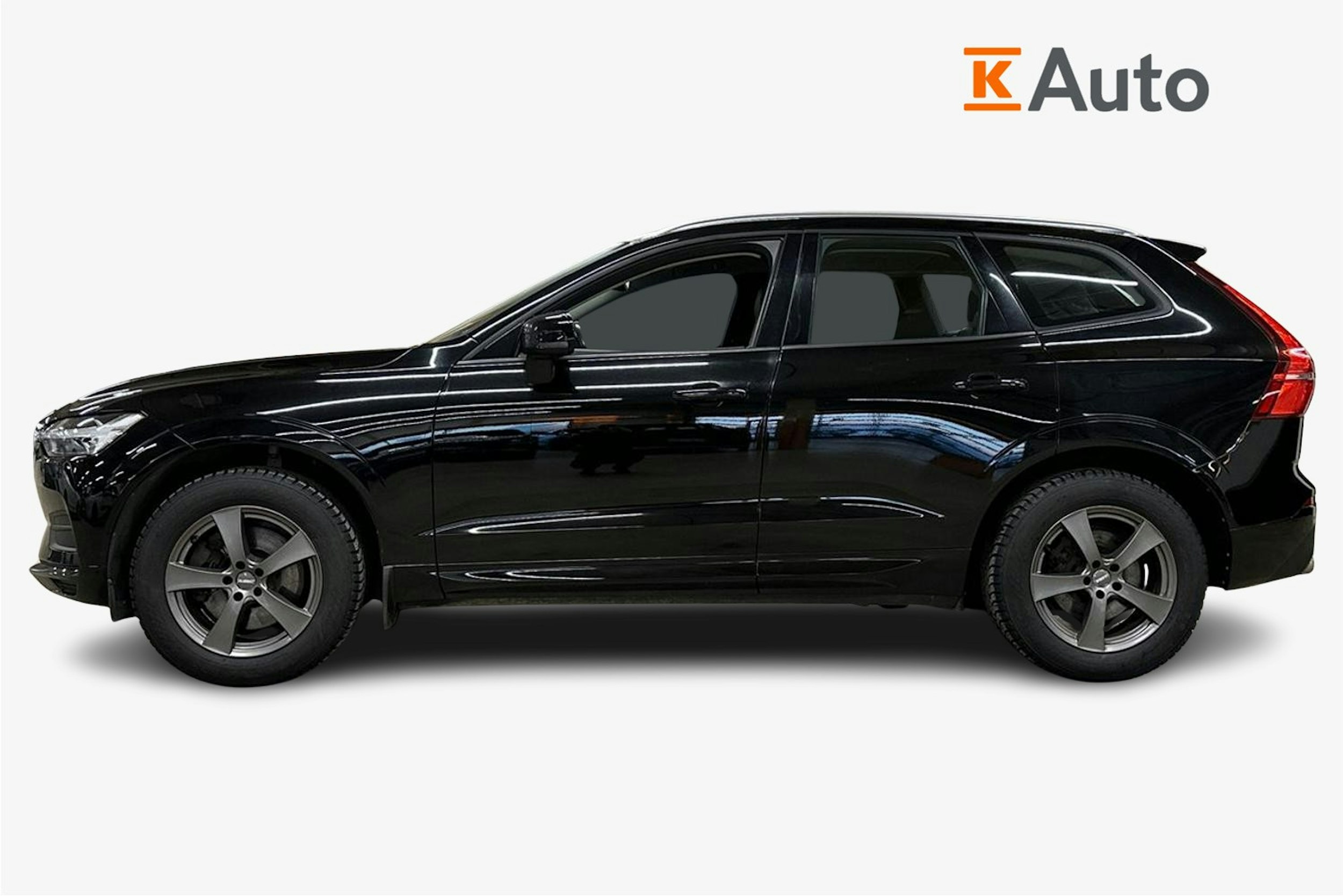 musta Volvo XC60 2018 kuva 6.