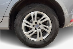 harmaa Volvo XC60 2017 kuva 11.
