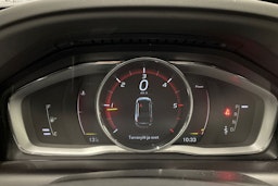 harmaa Volvo XC60 2017 kuva 16.