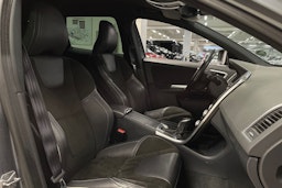 harmaa Volvo XC60 2017 kuva 25.