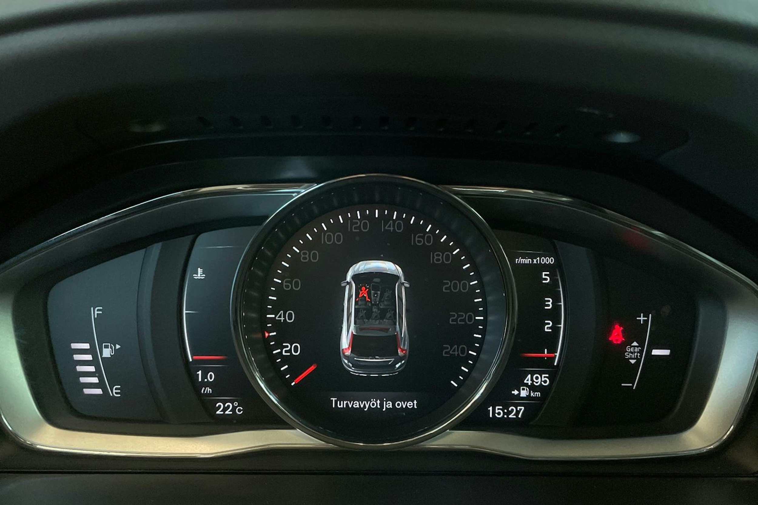 Musta Volvo XC60 2017 kuva 16.