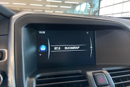 Musta Volvo XC60 2017 kuva 23.