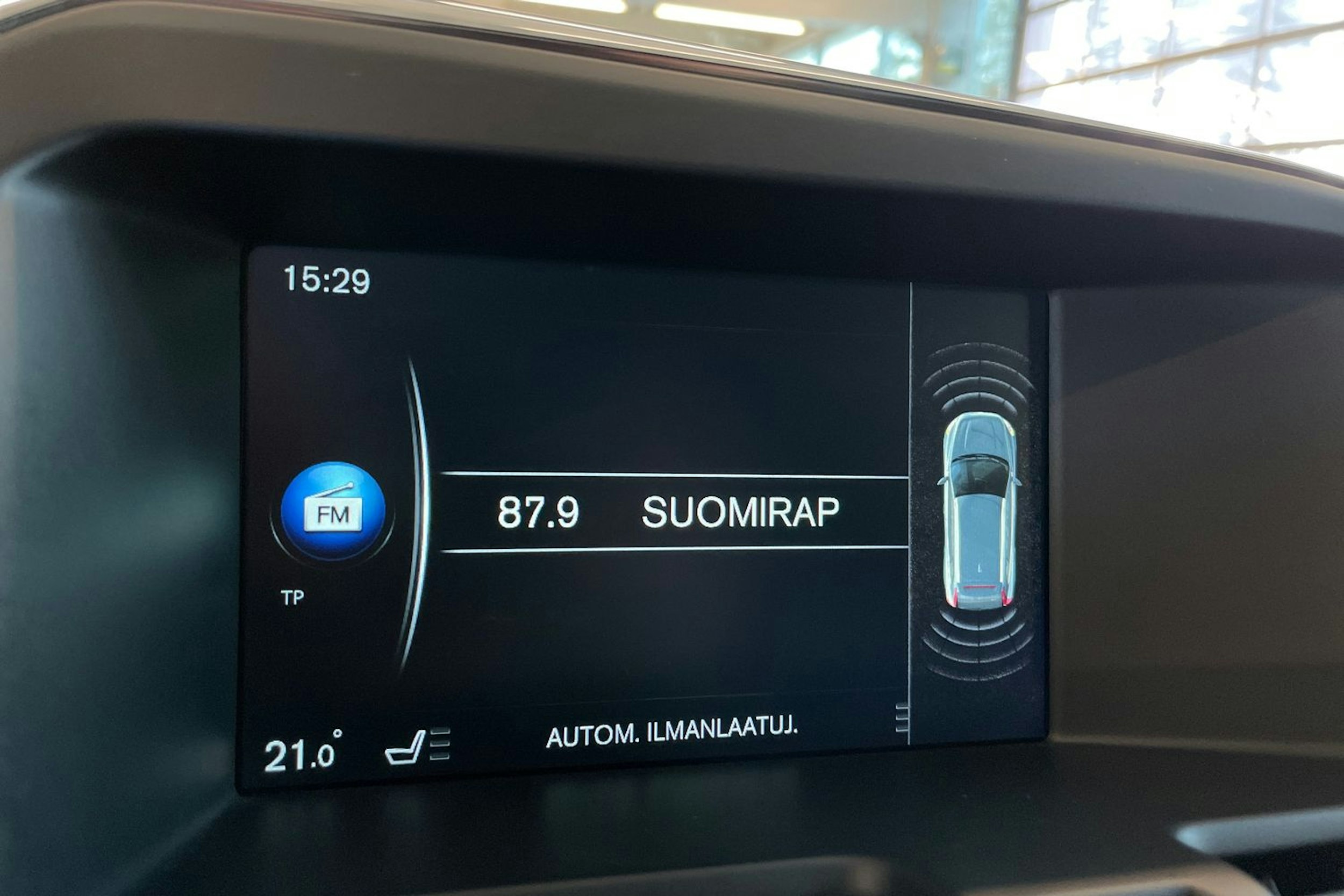 Musta Volvo XC60 2017 kuva 25.