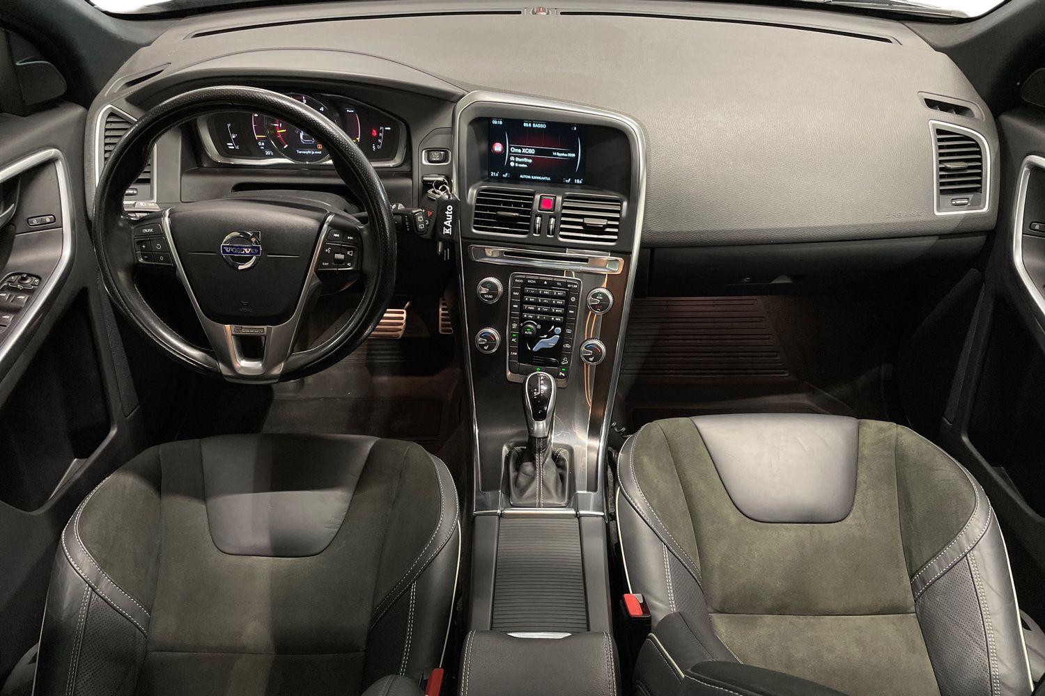 Volvo XC60 2017, kuva 7/23