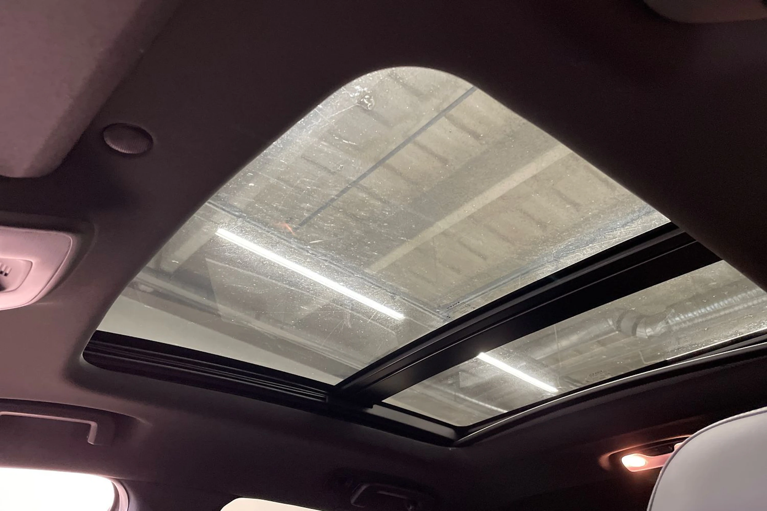 met. harmaa Volvo XC60 2017 kuva 20.