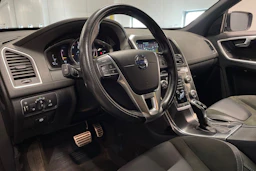 met. harmaa Volvo XC60 2017 kuva 21.