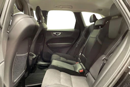 musta Volvo XC60 2017 kuva 8.