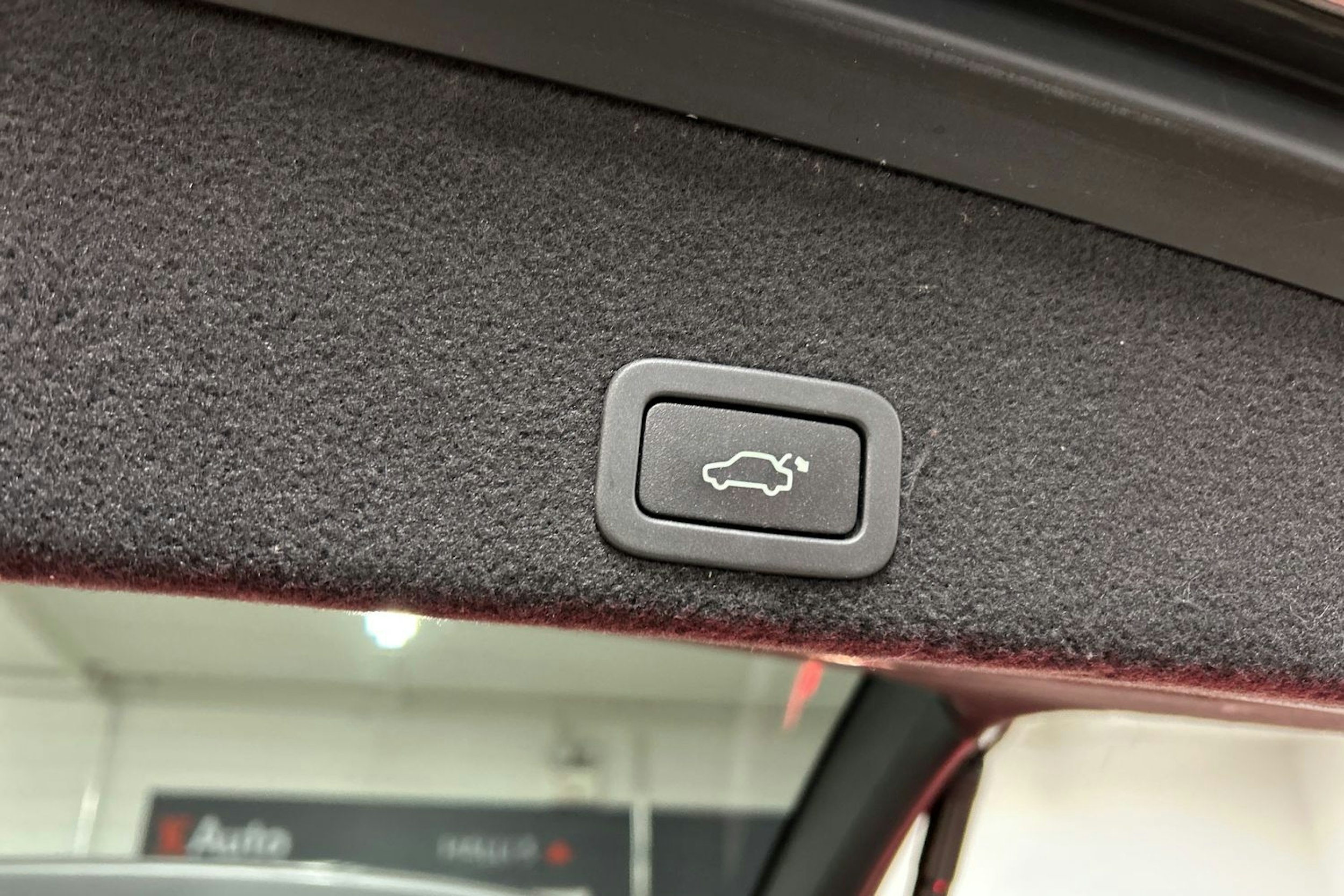 hopea Volvo XC60 2017 kuva 22.