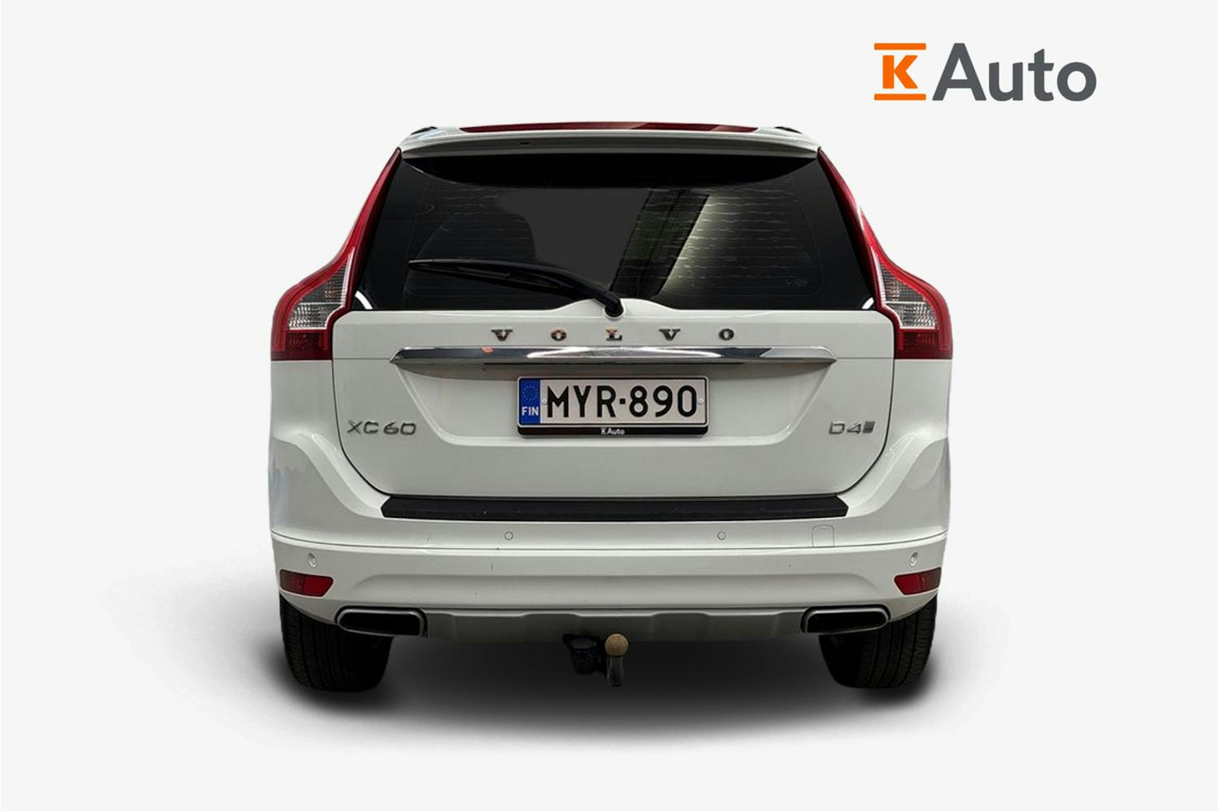 Valkoinen Volvo XC60 2017 kuva 3.