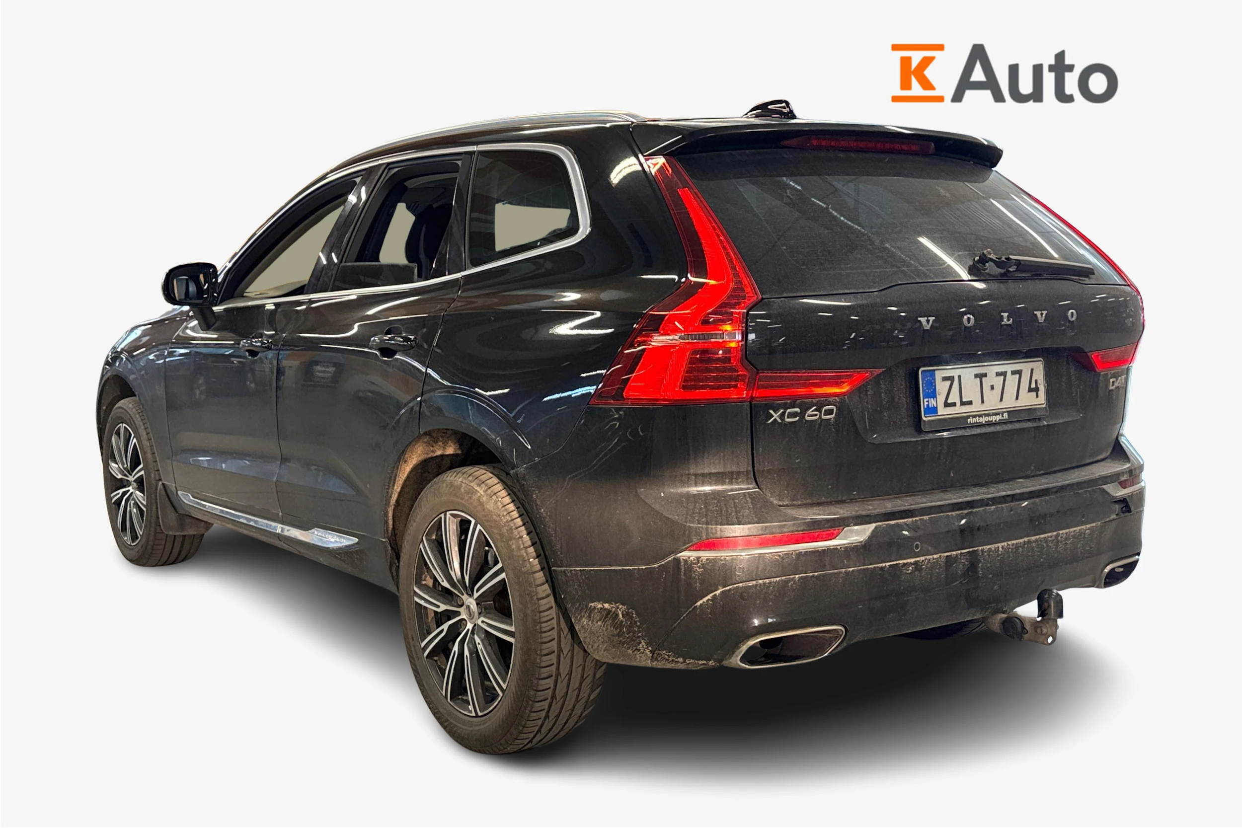 musta Volvo XC60 2017 kuva 2.