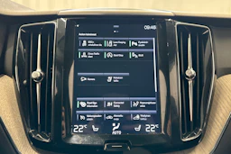 musta Volvo XC60 2018 kuva 19.